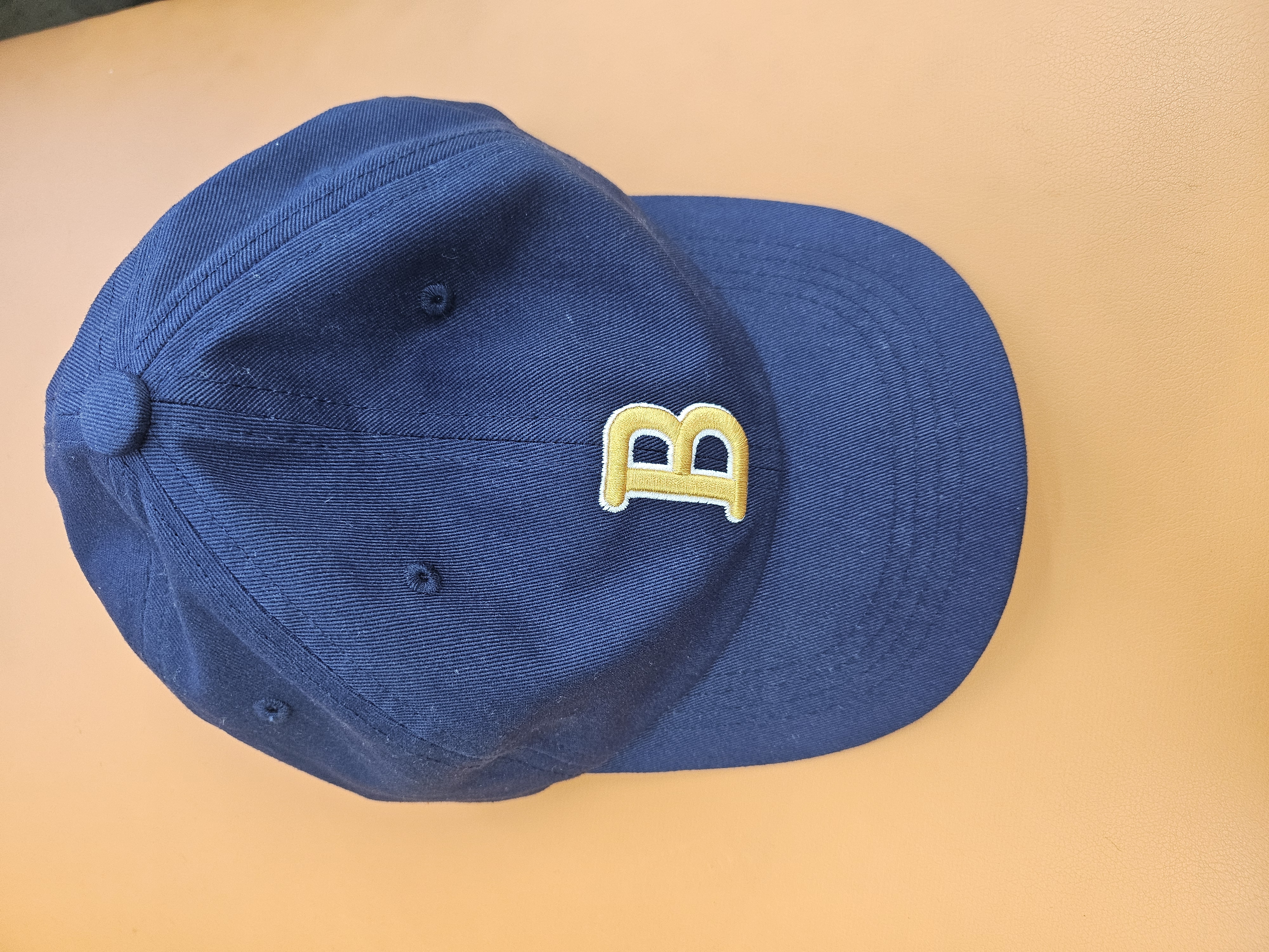 분실물 1개 (모자)