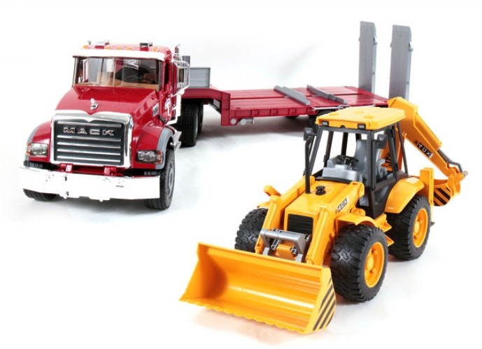 맥트럭과 백호우로더